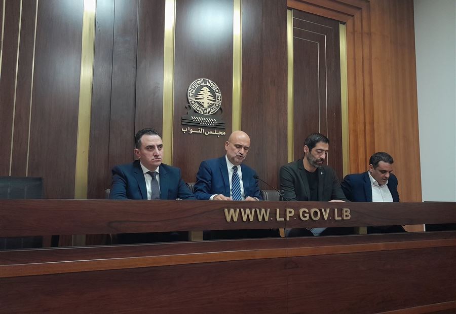 "طالني بالشخصي"... أبي رميا يتّهم وزير بـ"التقصير الوظيفي"