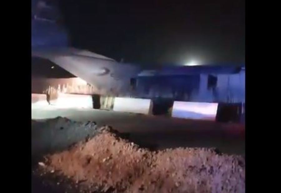 بالفيديو: 4 جرحى بتحطم طائرة للتحالف في قاعدة التاجي  بالفيديو: 4 جرحى بتحطم طائرة للتحالف في قاعدة التاجي