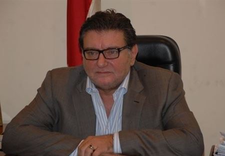 المولى طلب إقفال مكب بلدية صير الغربية