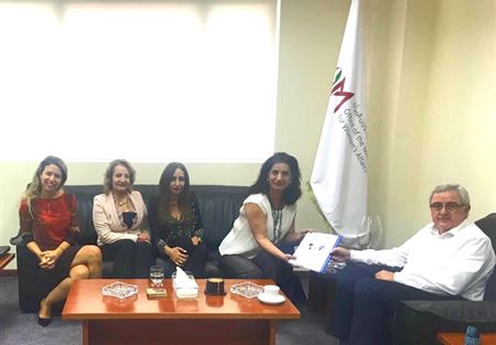 أوغاسبيان يتسلم مشروع قانون للمساواة بالأجور 