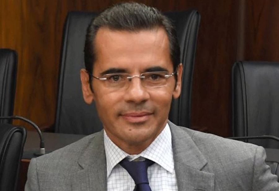 علامة: التحية لأرواح الشهداء الذين سقطوا بفعل الألغام 