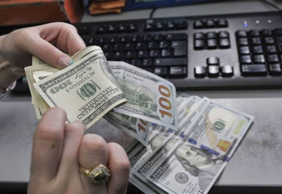 سعرُ صرف الدولار ليومي السبت والأحد