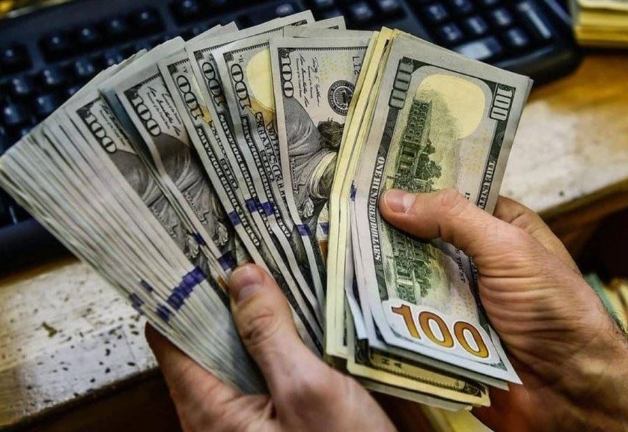 دولار السوق السوداء... كيف إفتتح اليوم؟