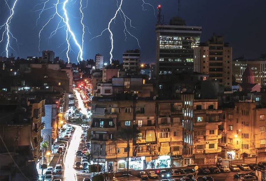 هل سيستمر الطقس العاصف حتى نهاية الأسبوع؟