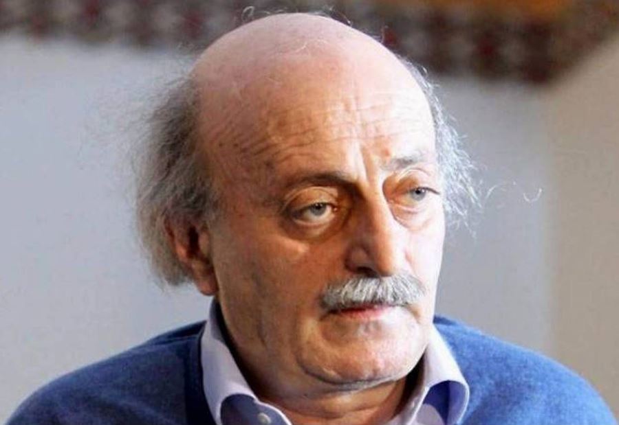 مفاجأة جنبلاط!