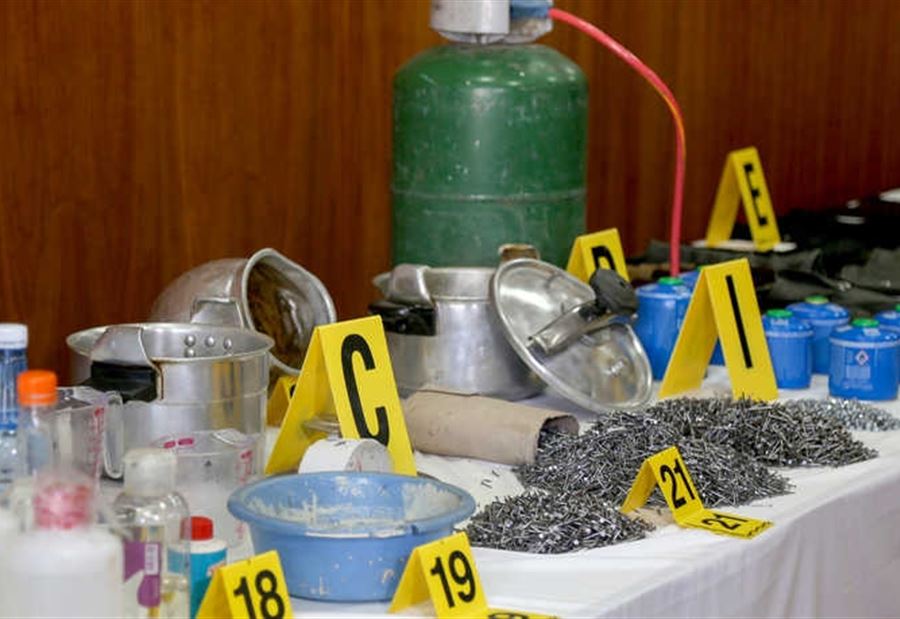 "نترات أمونيوم" و"خليّةٌ"...  دولةٌ عربيةٌ تُحذّر من "قنبلة ٍموقوتةٍ" "نترات أمونيوم" و"خليّةٌ"...  دولةٌ عربيةٌ تُحذّر من "قنبلة ٍموقوتةٍ"