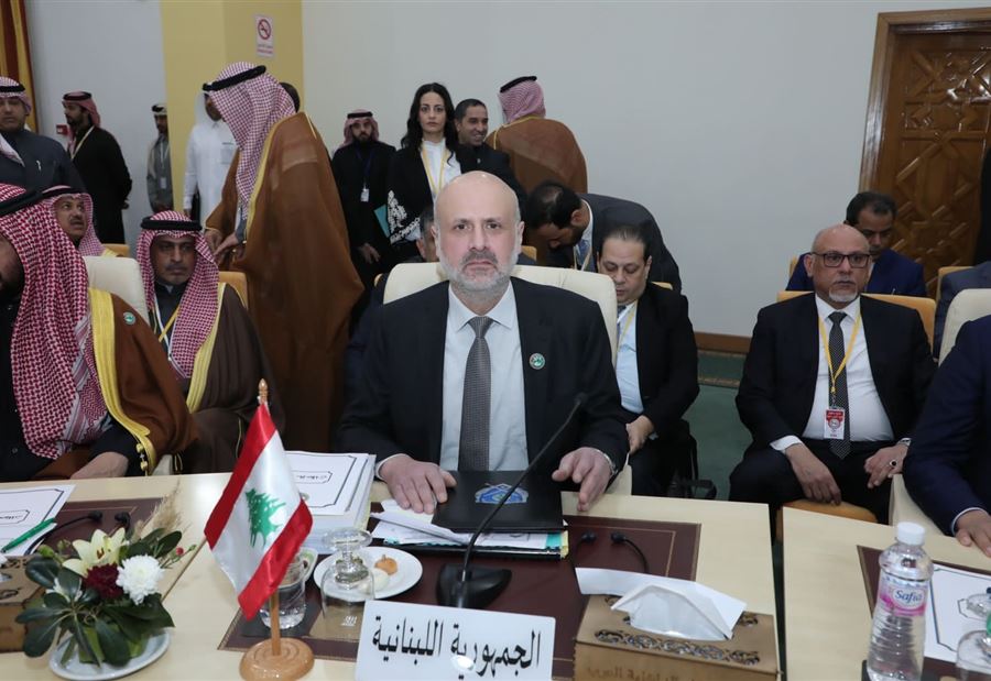 "دفعني إليه عجز الدولة"... نداءٌ من مولوي لـ العرب!
