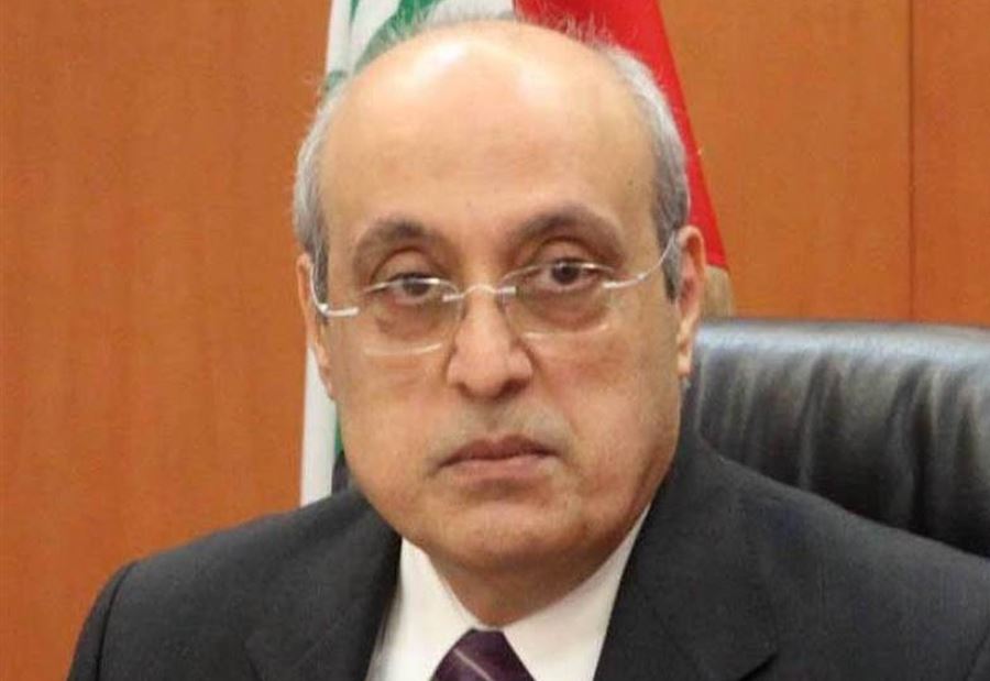 "التعرّض للأطباء"... كتابٌ من أبو شرف إلى نجم  "التعرّض للأطباء"... كتابٌ من أبو شرف إلى نجم