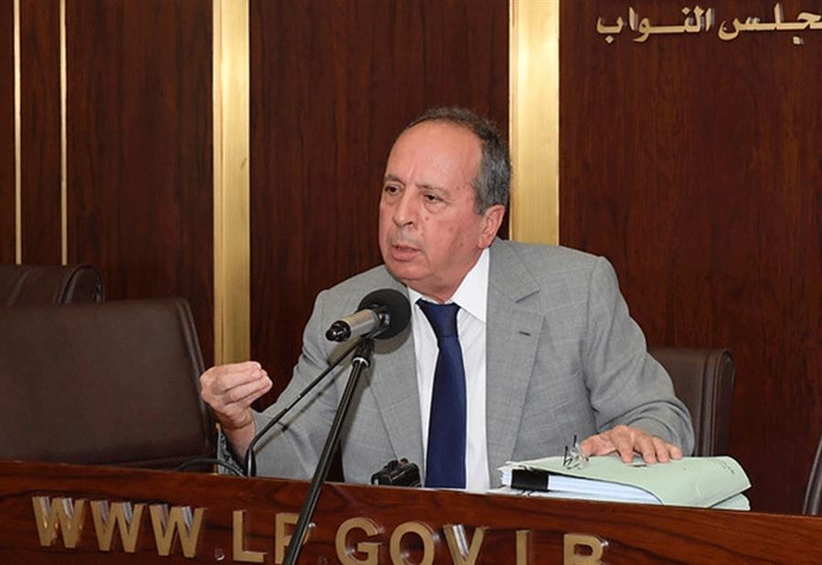 "عمول شغلك"... السيد: "إنت مش الله"