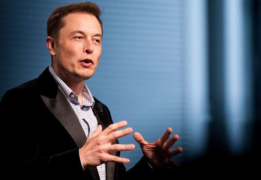 خطة جديدة لماسك...  "المطرقة المخملية" تسعى للتغيير!