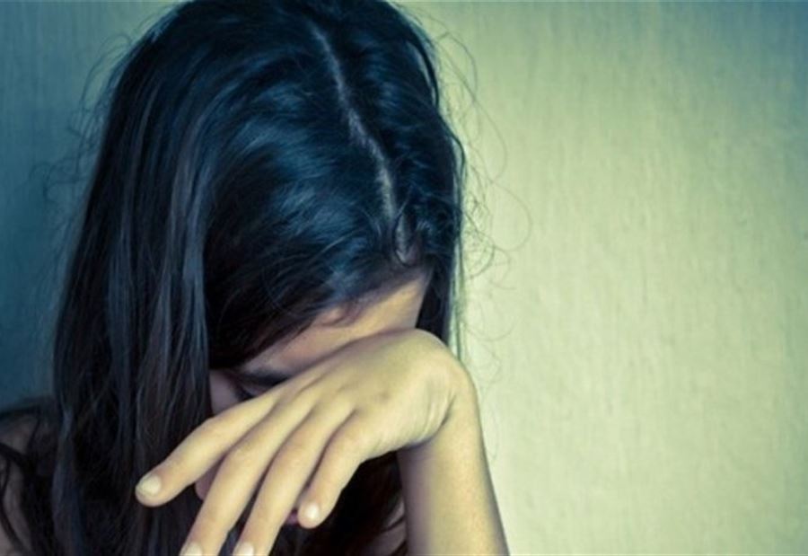 في عكار.. إبنة الـ13 عامًا تعرّضت لـ"التحرش الجنسي"!