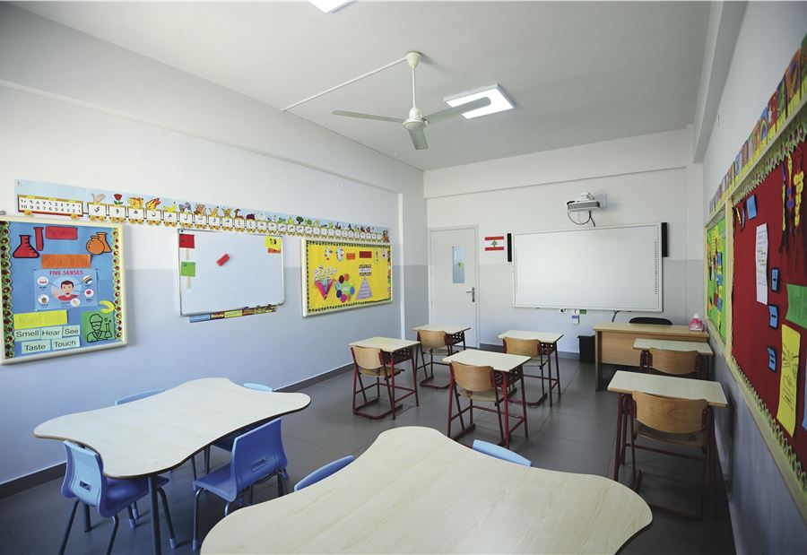 قرارٌ من الحلبي بشأن انطلاقة العام الدراسي وتسجيل غير اللبنانيين