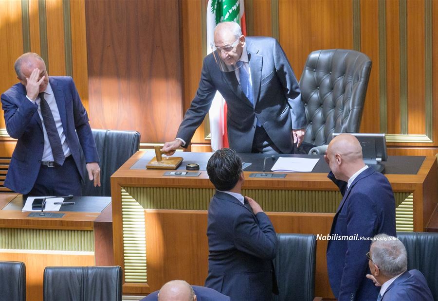 "برّي سيدعو الى جلسة والنواب المعارضون سينسحبون"