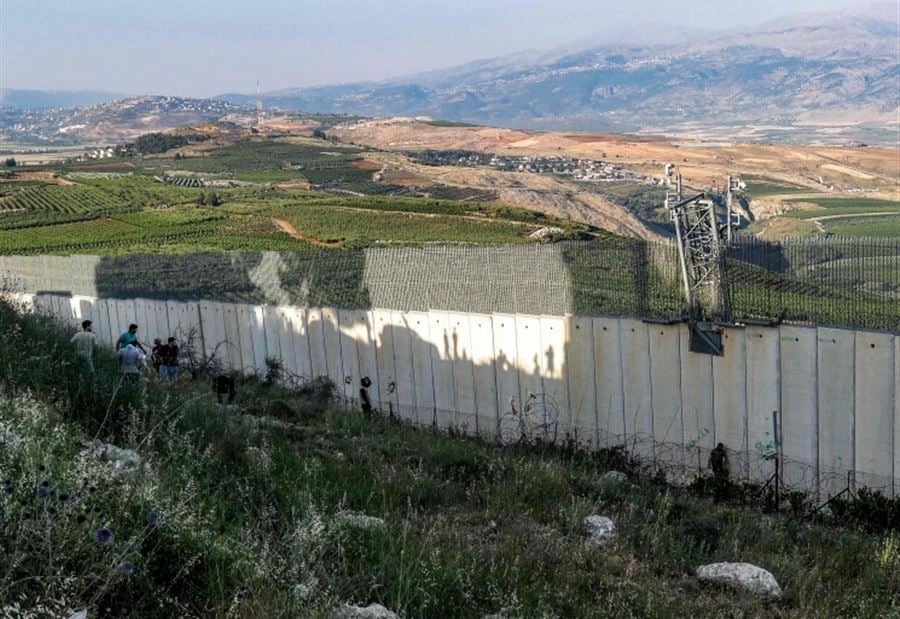 إسرائيل تستهدف لبنان بقذيفة... ماذا يحصل على الحدود؟