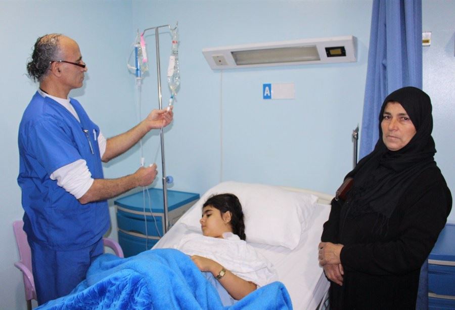 اصابة طفلة برصاصة طائشة في صور