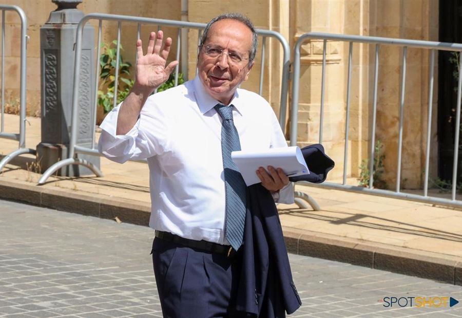 السيّد: نحن لا نشبه أيّ مزرعة في العالم!