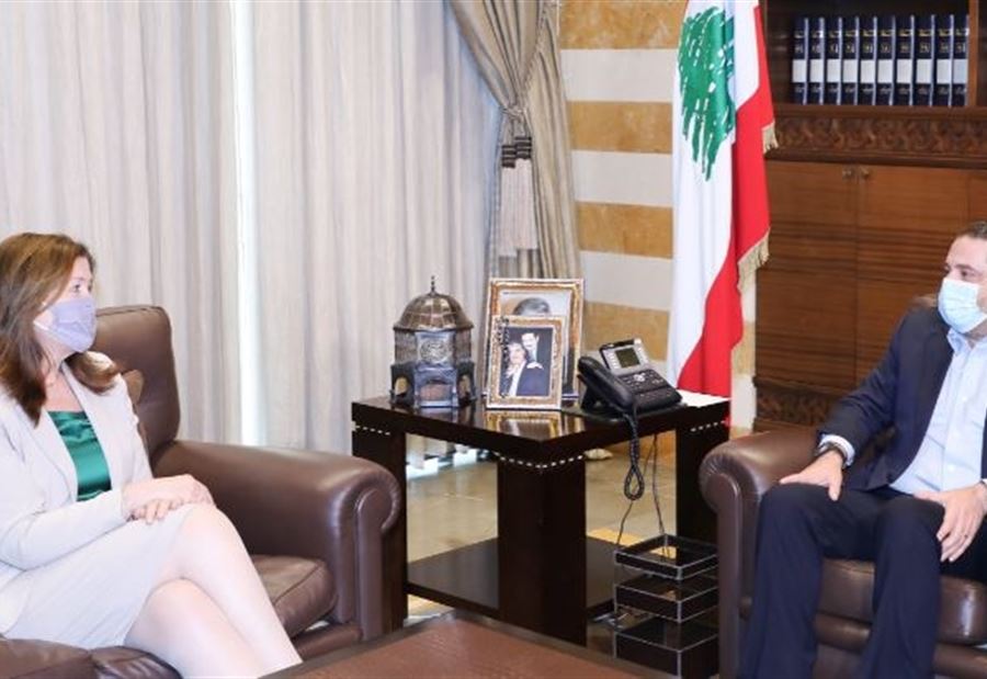 السفيرة الأميركية تزور الحريري