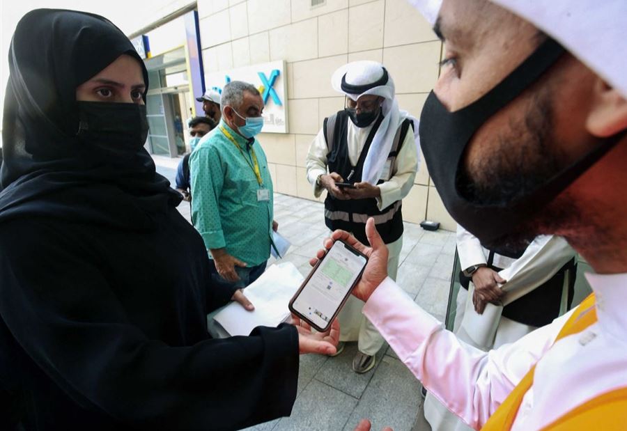 الجرعة المعززة من اللقاح "إلزامية" لهذه الفئة في الكويت! 