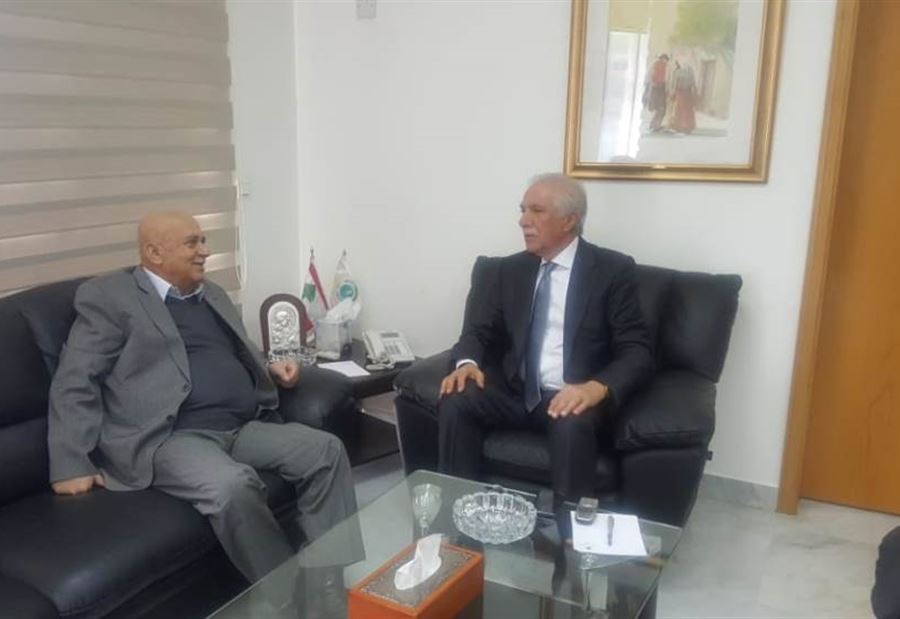 زعيتر عرض مع المدير العام لـ"أكساد" التعاون الزراعي