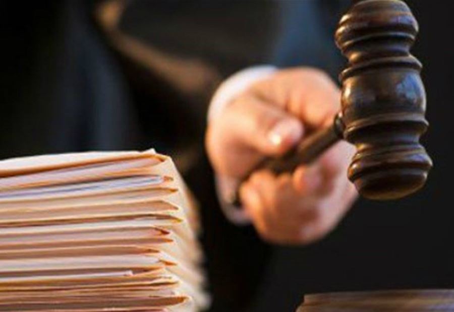 ضابط الى "الحرية" ضابط الى "الحرية"