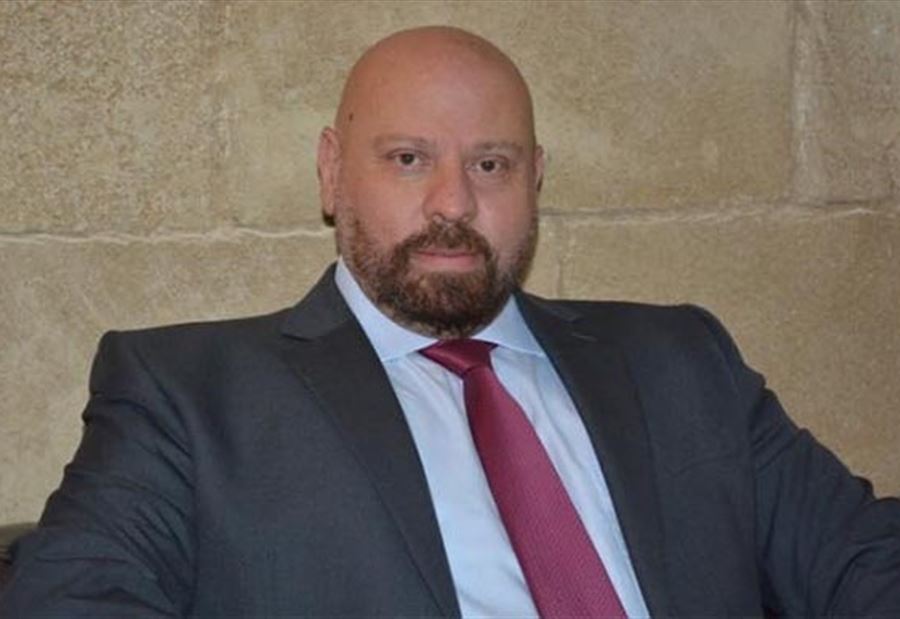 نهرا طلب من أبناء المنية عدم حرق النفايات