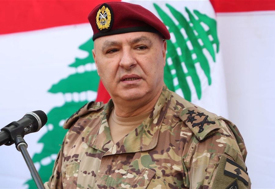 قائد الجيش في تصريح حاسم عن الرئاسة: ما بيهمني وما بيعنيني!