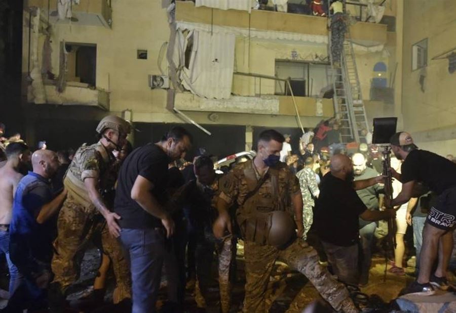 انفجارُ طريق الجديدة تابع... اللواء خير يتفقد المكان 