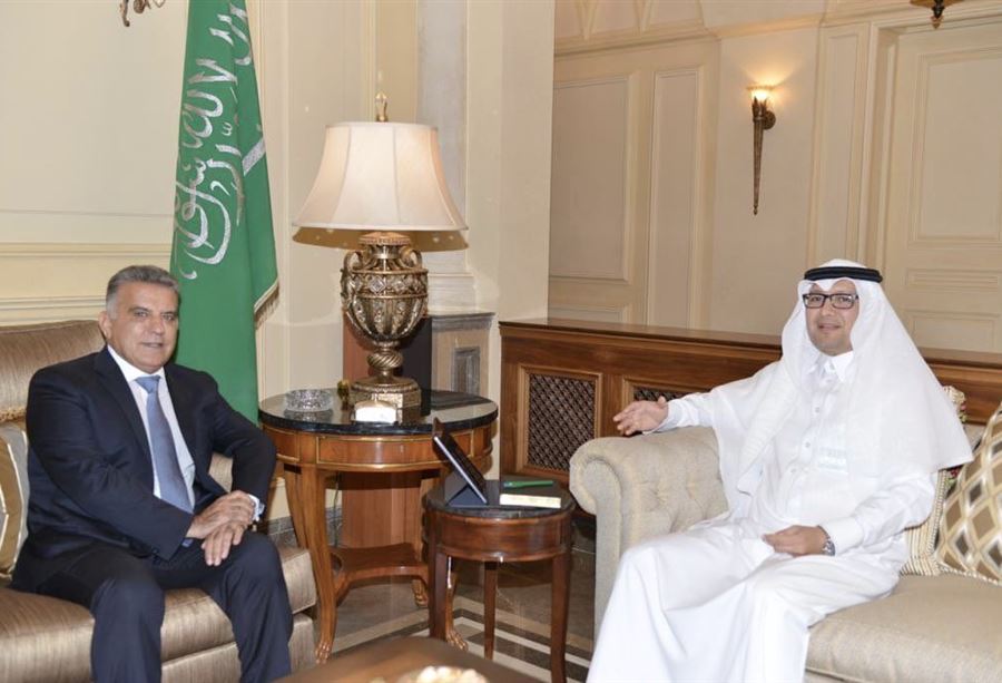تغريدة السفير السعودي تحمل جواب الرياض