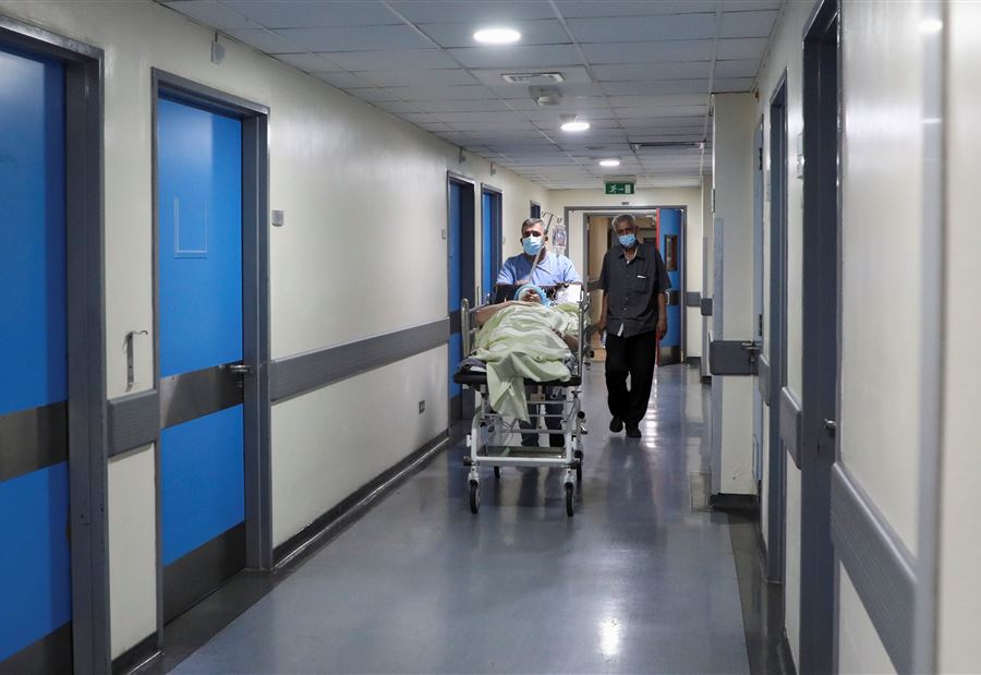 "هرج ومرج" في مستشفى بعد وفاة مريض بسبب الكوليرا