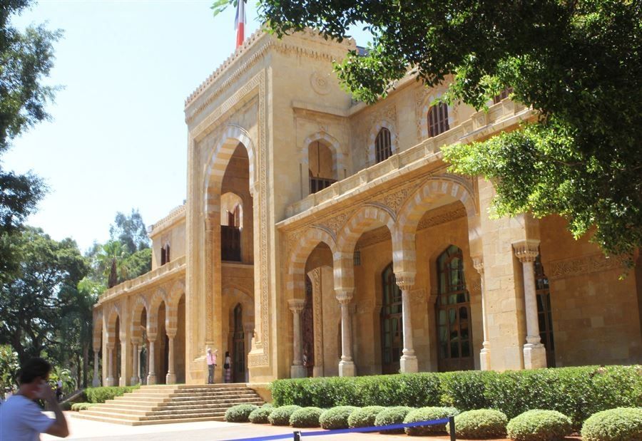 الخماسية في قصر الصنوبر... إيجابية واحدة من اجتماعها!