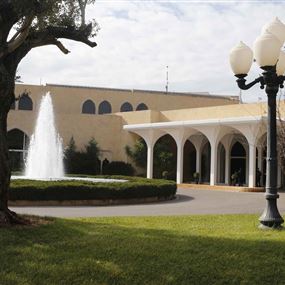 وزراء الرئيس "يستفزون وزراء التيار