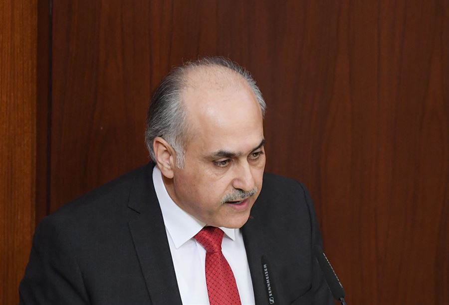 "رأس حربة"... ابو الحسن يتحدّث عن ملف رئاسة الأركان "رأس حربة"... ابو الحسن يتحدّث عن ملف رئاسة الأركان