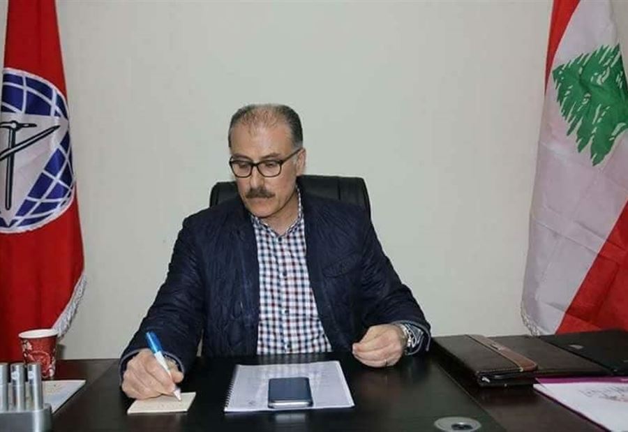 عبدالله يُغرّد عن انصاف أطباء وموظفي مستشفى الحريري 