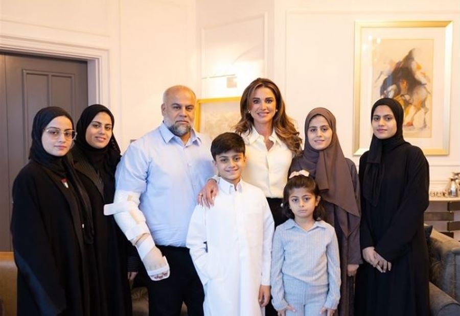 "جبل من جبال غزة"... الملكة رانيا تلتقي وائل الدحدوح في قطر "جبل من جبال غزة"... الملكة رانيا تلتقي وائل الدحدوح في قطر