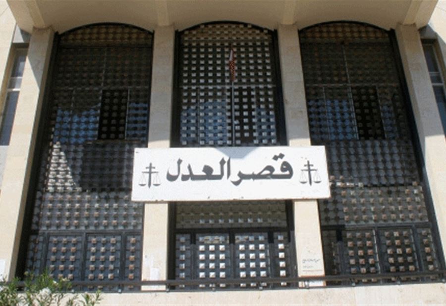مستشار الوزير يخرج عن صمته بعد اتهام نجله بتجارة المخدرات