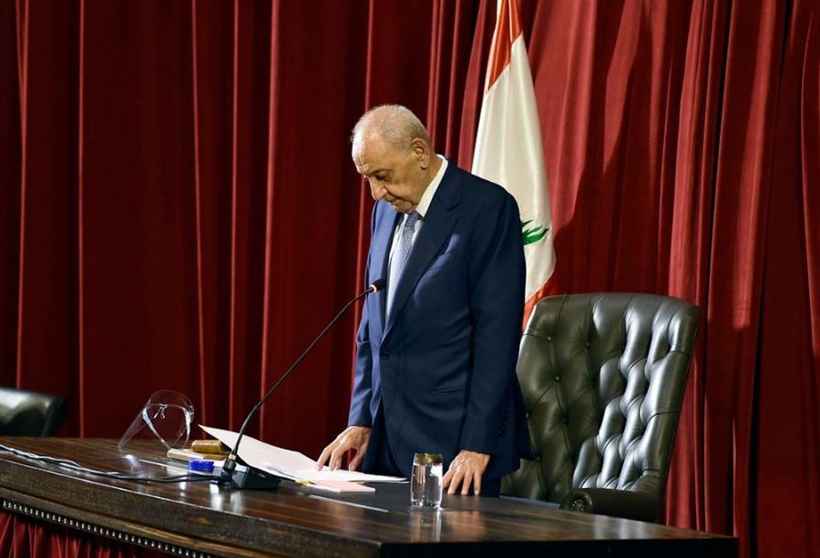 بري يتحدث عن "مؤامرة على مجلس النواب" بري يتحدث عن "مؤامرة على مجلس النواب"