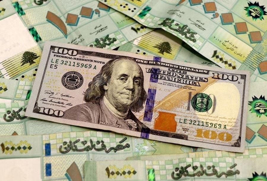 انخفاض في دولار السوق السوداء