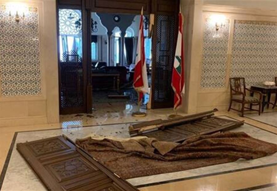 ما زال السراي محطماً!