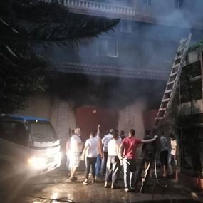 حريق في مصنع للمفروشات في المنية حريق في مصنع للمفروشات في المنية