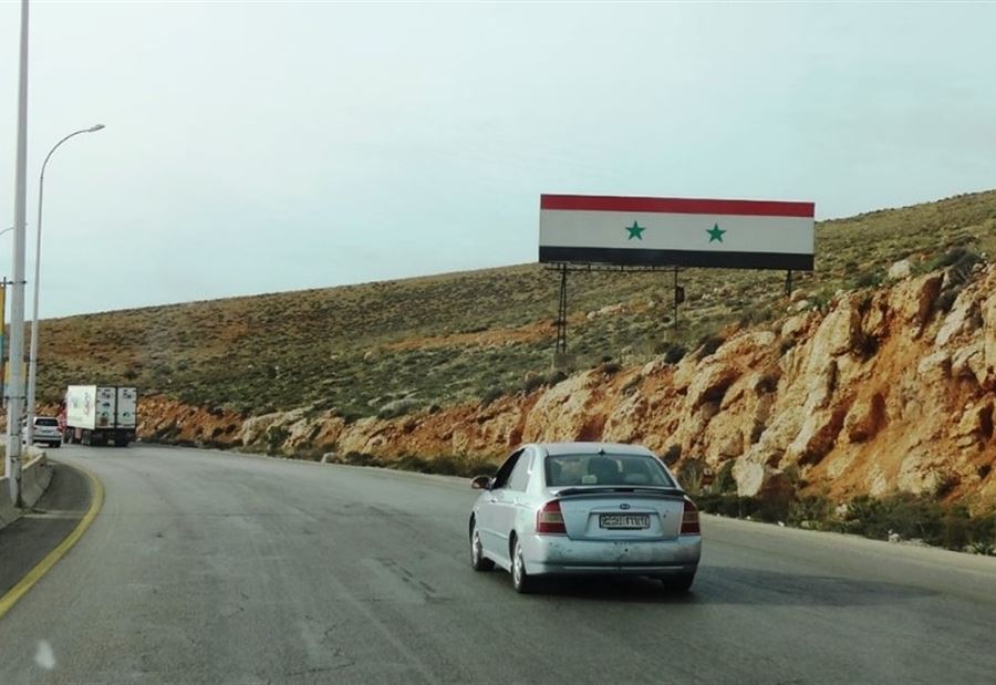 الجيش الإسرائيلي على بعد كيلومترات عن الطريق الدولية بين دمشق وبيروت!