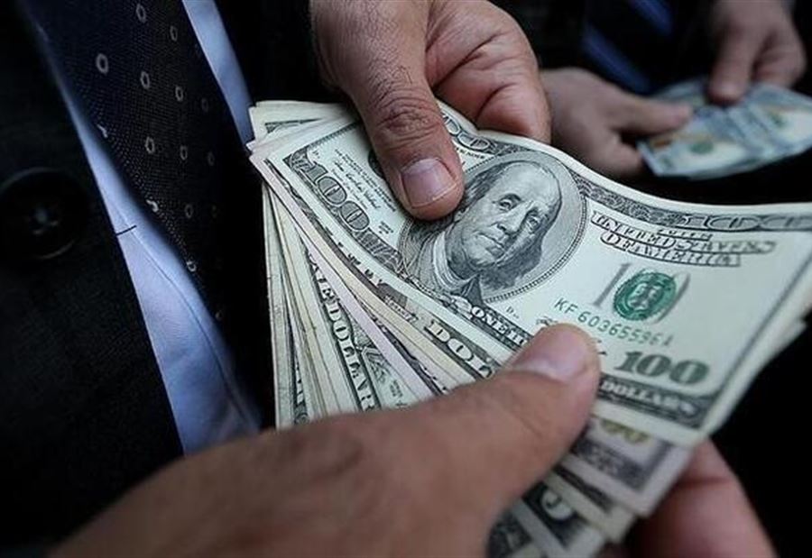 دولار السوق السوداء... كم سجّل اليوم؟
