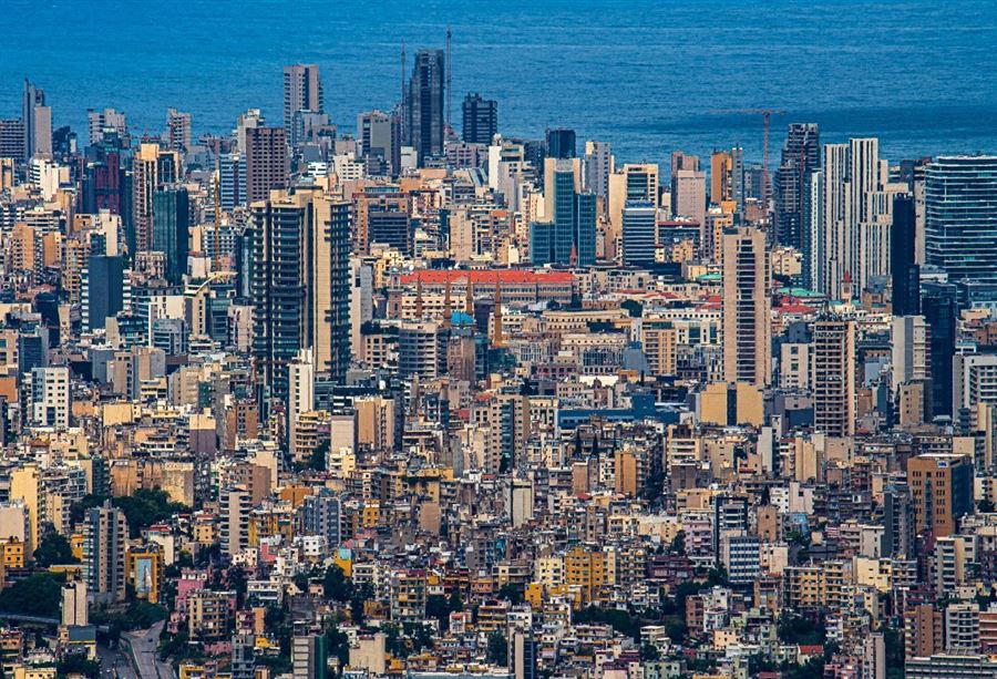 يُروّج المخدّرات في ضواحي بيروت!