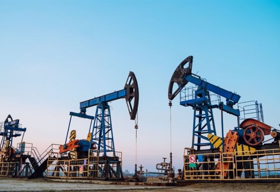 أسعار النفط متّجهة صوب الإنخفاض!  