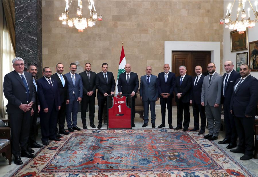 رياضة لبنان "مصدر فخر"... عون يعد بمزيد من الدعم