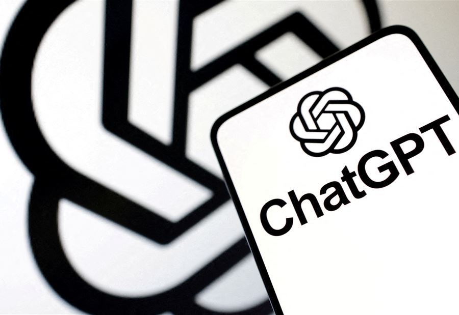 "لا تخبروا ChatGPT بأسراركم"... خبيرٌ يُحذر!