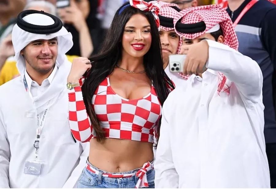 إيفانا كنول "المثيرة للجدل" تودّع قطر بالدّموع