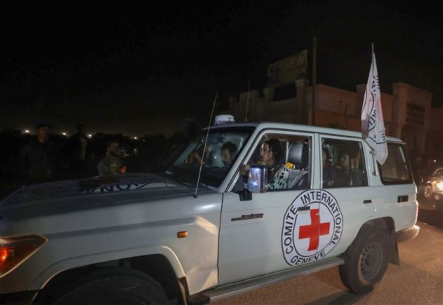 "إطلاق سراح 40 محتجزاً مقابل هدنة لأسبوع"... عرضٌ إسرائيليّ لـ"حماس"!