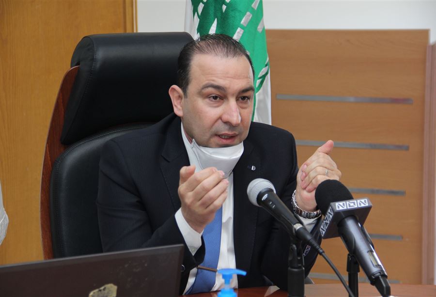 وزير الزراعة يُطلق لائحة الأسعار ... "الإلتزام واجب"