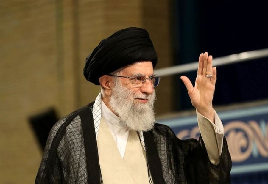 اجتماعٌ سريٌّ في إيران... كيف أنهى خامنئي الإحتجاجات؟