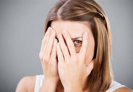 تعلمي كيف تخلصك أصابع يديك من المشكلات الصحية!